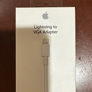 Apple White Lightning to VGA Connector